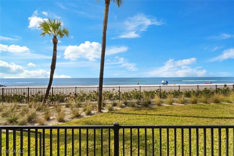 3 bedroom Condominium at 3399 Gulf Shore Blvd N 111, Imperial Club, Naples — photo 3