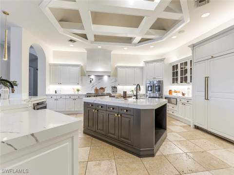 11551 Aerie Ln, Naples FL - photo 11 of 36