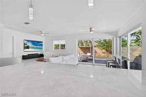 565 110th Ave N, Naples FL - photo 17 of 36