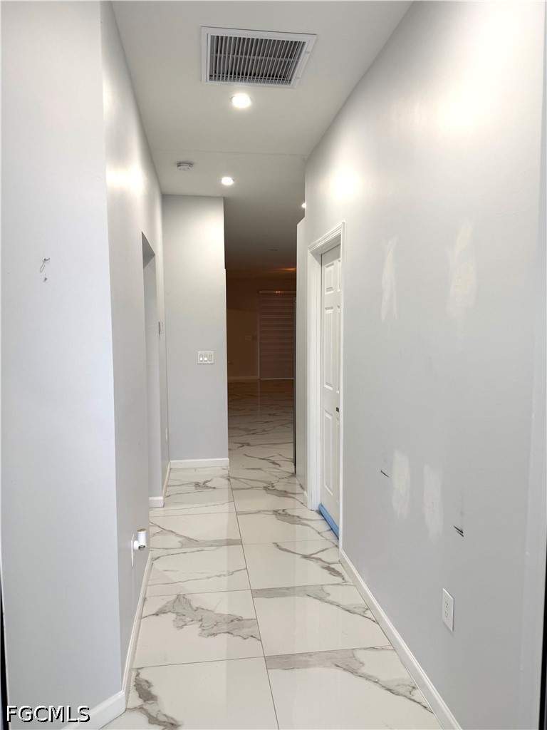 3 bedroom SingleFamilyResidence at 3006 40th St SW, Lehigh Acres, Lehigh Acres — photo 3