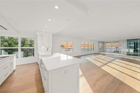 3127 W Gulf Dr 101, Sanibel FL - photo 17 of 50