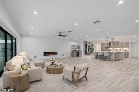3800 Crayton Rd, Naples FL - photo 10 of 50