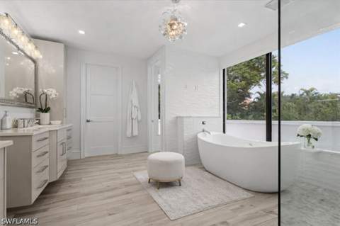 3800 Crayton Rd, Naples FL - photo 16 of 50