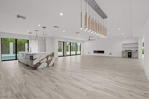 3800 Crayton Rd, Naples FL - photo 22 of 50