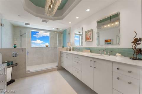 8473 Bay Colony Dr 701, Naples FL - photo 10 of 25