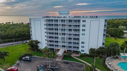 5 Bluebill Ave 305 + 405, Naples FL - photo 24 of 30