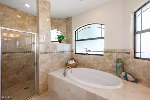 2011 NW 9th Pl, Cape Coral FL - photo 13 of 22