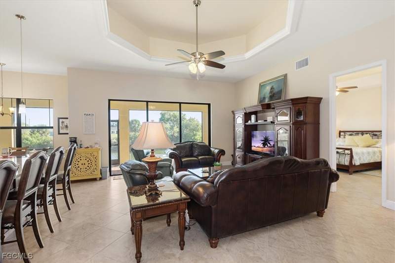 3 bedroom SingleFamilyResidence at 2011 NW 9th Pl, Cape Coral, Cape Coral — photo 4