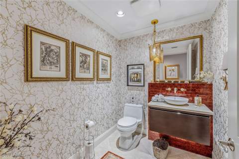 13675 Vanderbilt Dr 707, Naples FL - photo 14 of 29