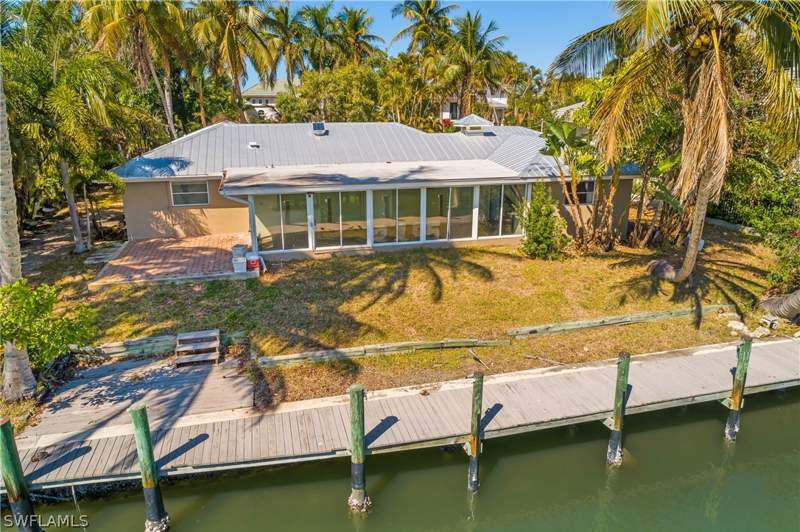 3 bedroom SingleFamilyResidence at 2195 Sheepshead Dr, Royal Harbor, Naples — photo 3