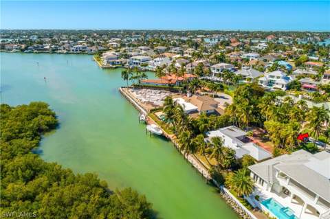 2195 Sheepshead Dr, Naples FL - photo 7 of 14