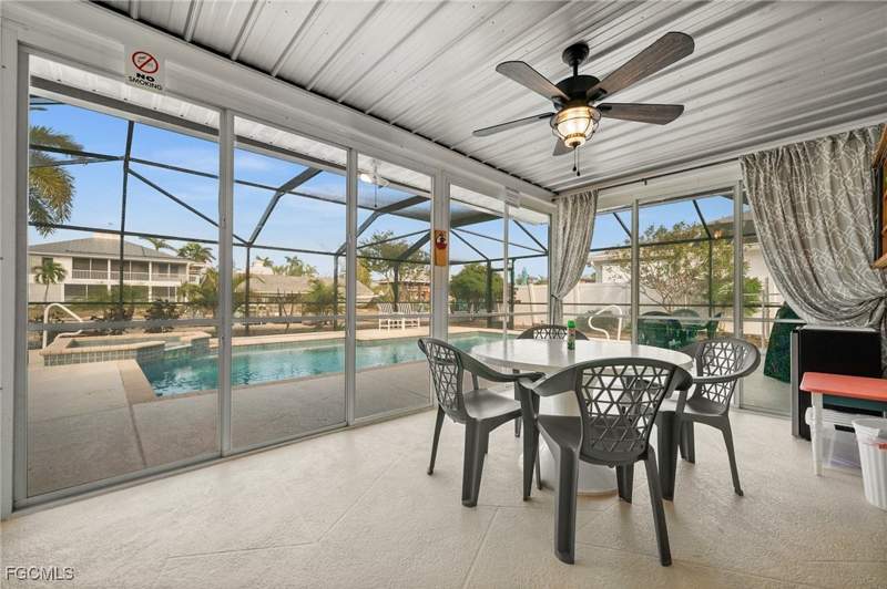 3 bedroom SingleFamilyResidence at 3462 Pinetree Dr, St James City, St James City — photo 5