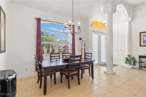 2905 NW 22nd Pl, Cape Coral FL - photo 6 of 45