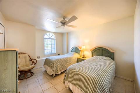 3316 SE 19th Pl, Cape Coral FL - photo 19 of 49