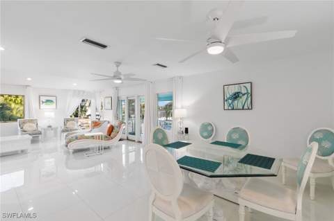 821 Palm St, Marco Island FL - photo 10 of 42