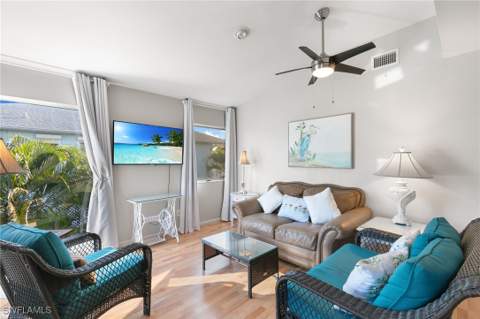 821 Palm St, Marco Island FL - photo 22 of 42