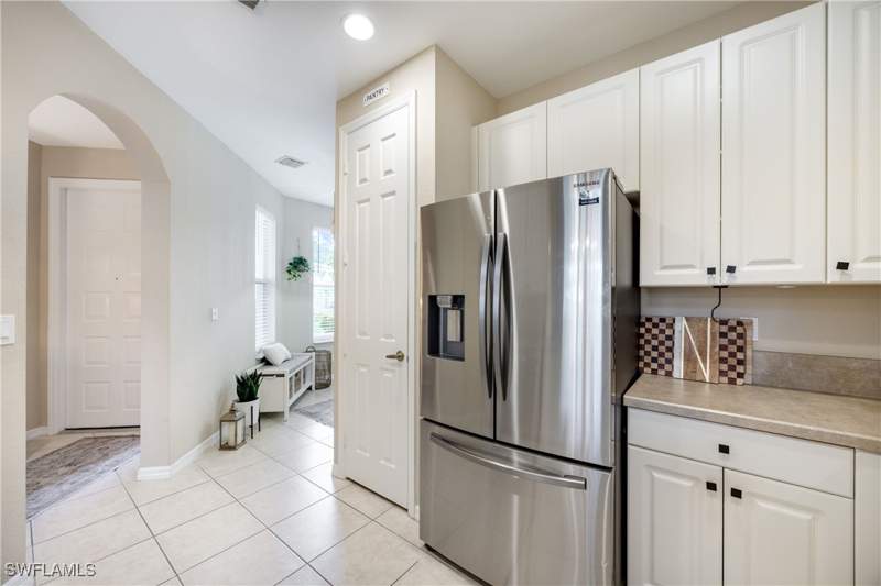 3 bedroom Condominium at 1320 Mariposa Cir 104, Mariposa, Naples — photo 4