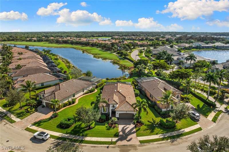 3 bedroom SingleFamilyResidence at 12504 Fenhurst Way, Twin Eagles, Naples — photo 1