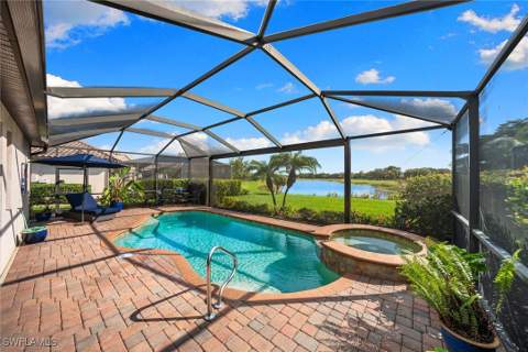 12504 Fenhurst Way, Naples FL - photo 7 of 35