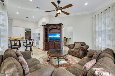 1345 Mariposa Cir 5204, Naples FL - photo 12 of 47