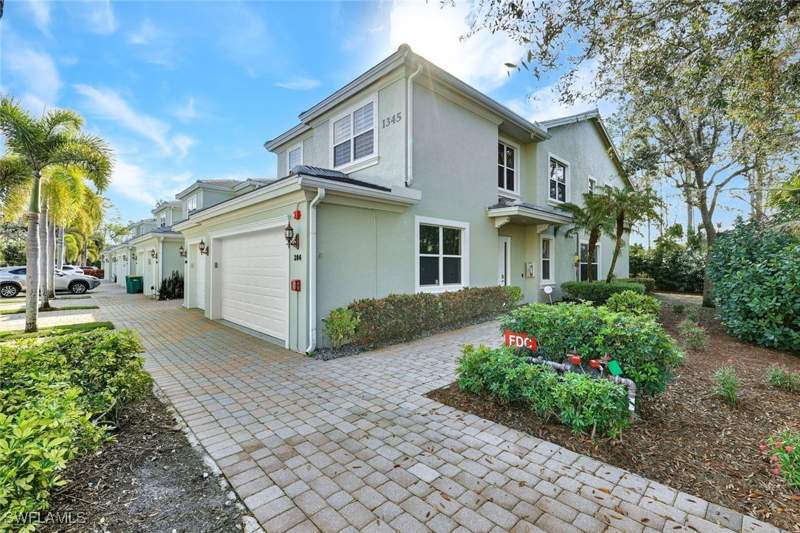3 bedroom Condominium at 1345 Mariposa Cir 5204, Mariposa, Naples — photo 3