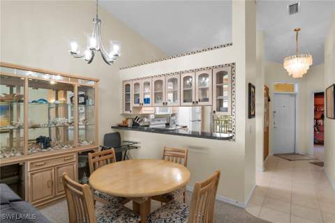 290 Newport Dr 107, Naples FL - photo 12 of 48
