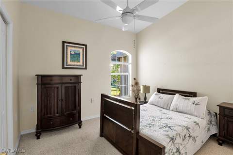 290 Newport Dr 107, Naples FL - photo 23 of 48