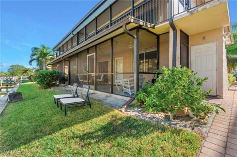 1517 Chesapeake Ave B3, Naples FL - photo 19 of 21