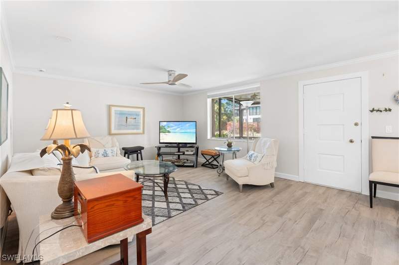 2 bedroom Condominium at 1517 Chesapeake Ave B3, Chesapeake Landings, Naples — photo 5