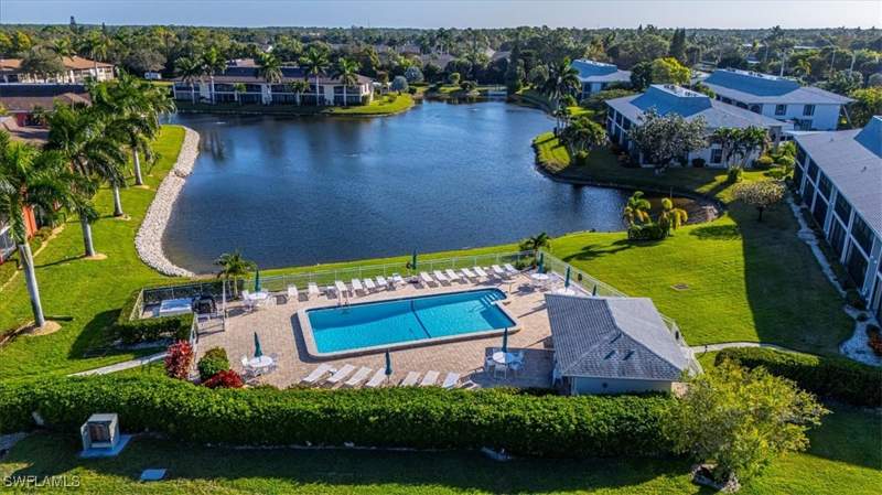 2 bedroom Condominium at 344 Charlemagne Blvd F203, Fountains II, Naples — photo 3