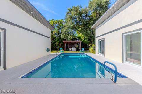 4310 McGregor Blvd, Fort Myers FL - photo 21 of 29