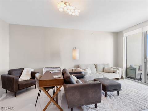 3000 Oasis Grand Blvd 1206, Fort Myers FL - photo 7 of 49