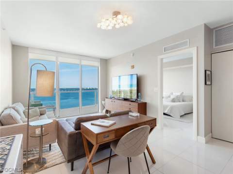 3000 Oasis Grand Blvd 1206, Fort Myers FL - photo 8 of 49