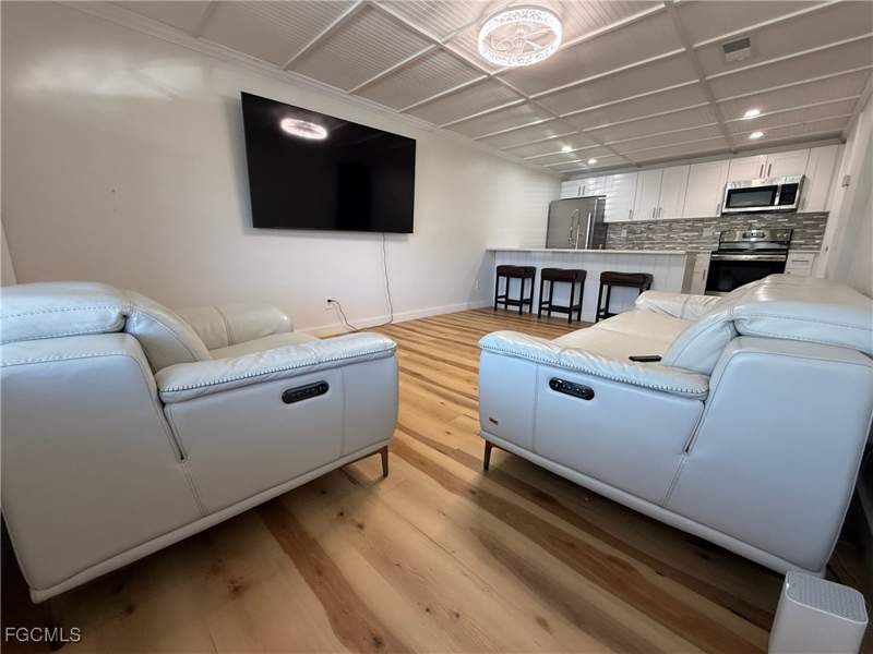 1 bedroom Condominium at 5330 Treetops Dr F4, Treetops Of Naples, Naples — photo 3