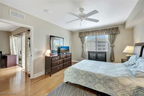7842 Regal Heron Cir 204, Naples FL - photo 12 of 19