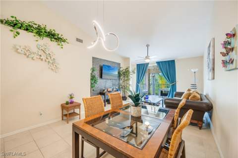 6625 Huntington Lakes Cir 203, Naples FL - photo 14 of 21