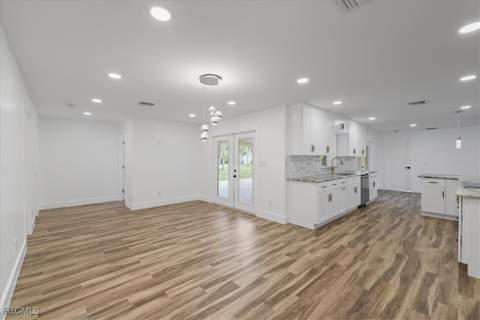 158 Dow Ln, North Fort Myers FL - photo 9 of 46