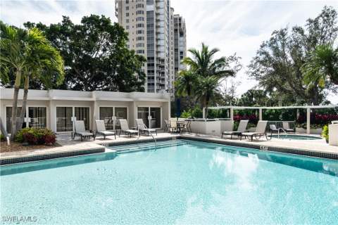 6825 Grenadier Blvd 1002, Naples FL - photo 11 of 45