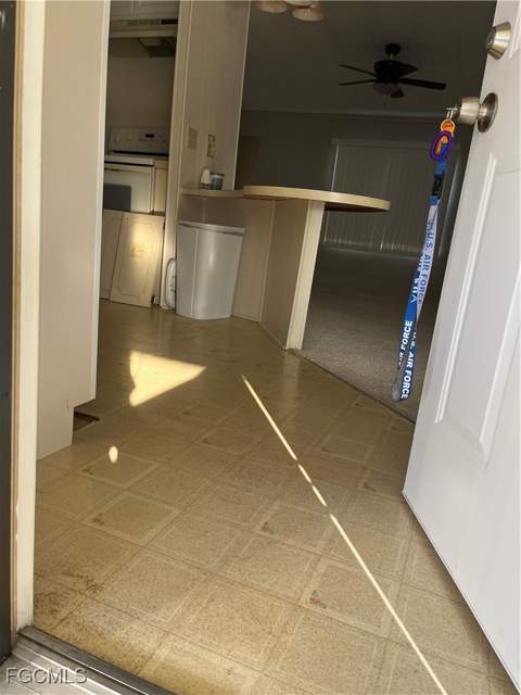 65 Sunset Cir, North Fort Myers FL - photo 11 of 23