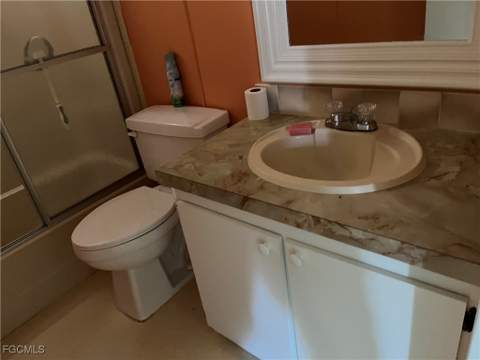 65 Sunset Cir, North Fort Myers FL - photo 19 of 23