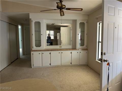 65 Sunset Cir, North Fort Myers FL - photo 9 of 23
