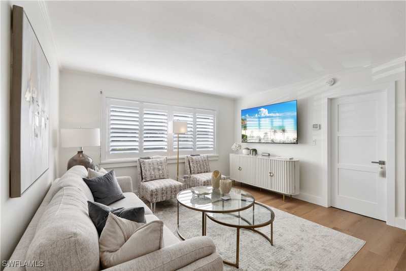 1 bedroom Condominium at 975 9th Ave S 1, Bayview, Naples — photo 1