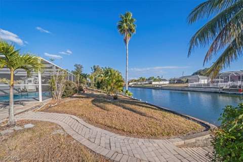 1302 NE 4th Ter, Cape Coral FL - photo 14 of 24