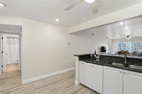 4229 SE 19th Pl 2B, Cape Coral FL - photo 8 of 32