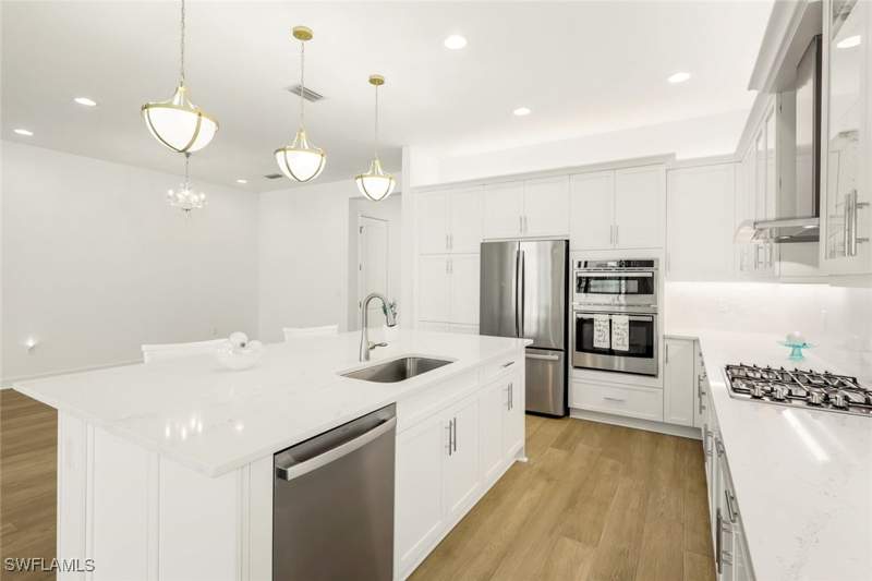 3 bedroom SingleFamilyResidence at 12243 Lotus Ave, Valencia Trails, Naples — photo 5