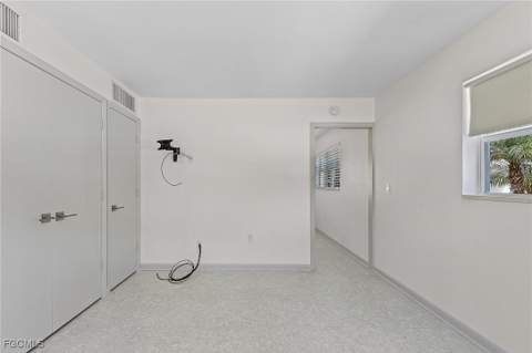 780 10th Ave S 4, Naples FL - photo 19 of 32