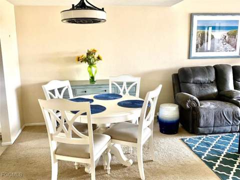 4240 Steamboat Bend 403, Fort Myers FL - photo 11 of 34