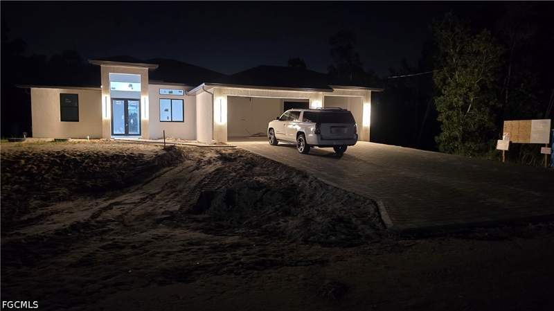 4 bedroom SingleFamilyResidence at 728 La Plata Ave, Mirror Lake Estates, Lehigh Acres — photo 5