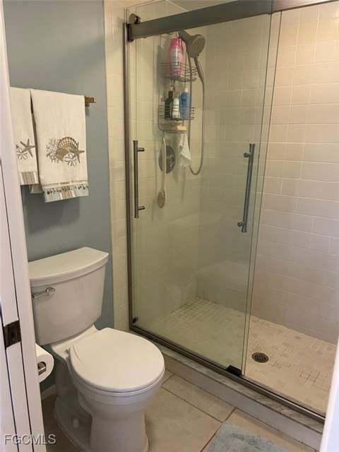 5650 Trailwinds Dr 111, Fort Myers FL - photo 19 of 28