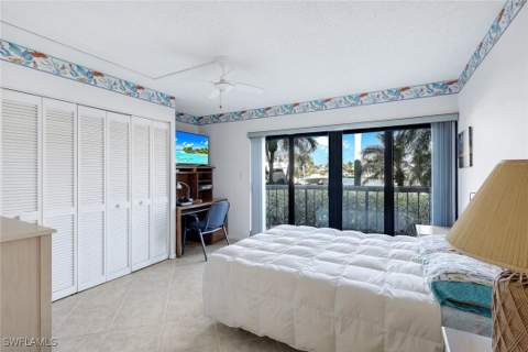 845 Collier Ct 106, Marco Island FL - photo 16 of 21